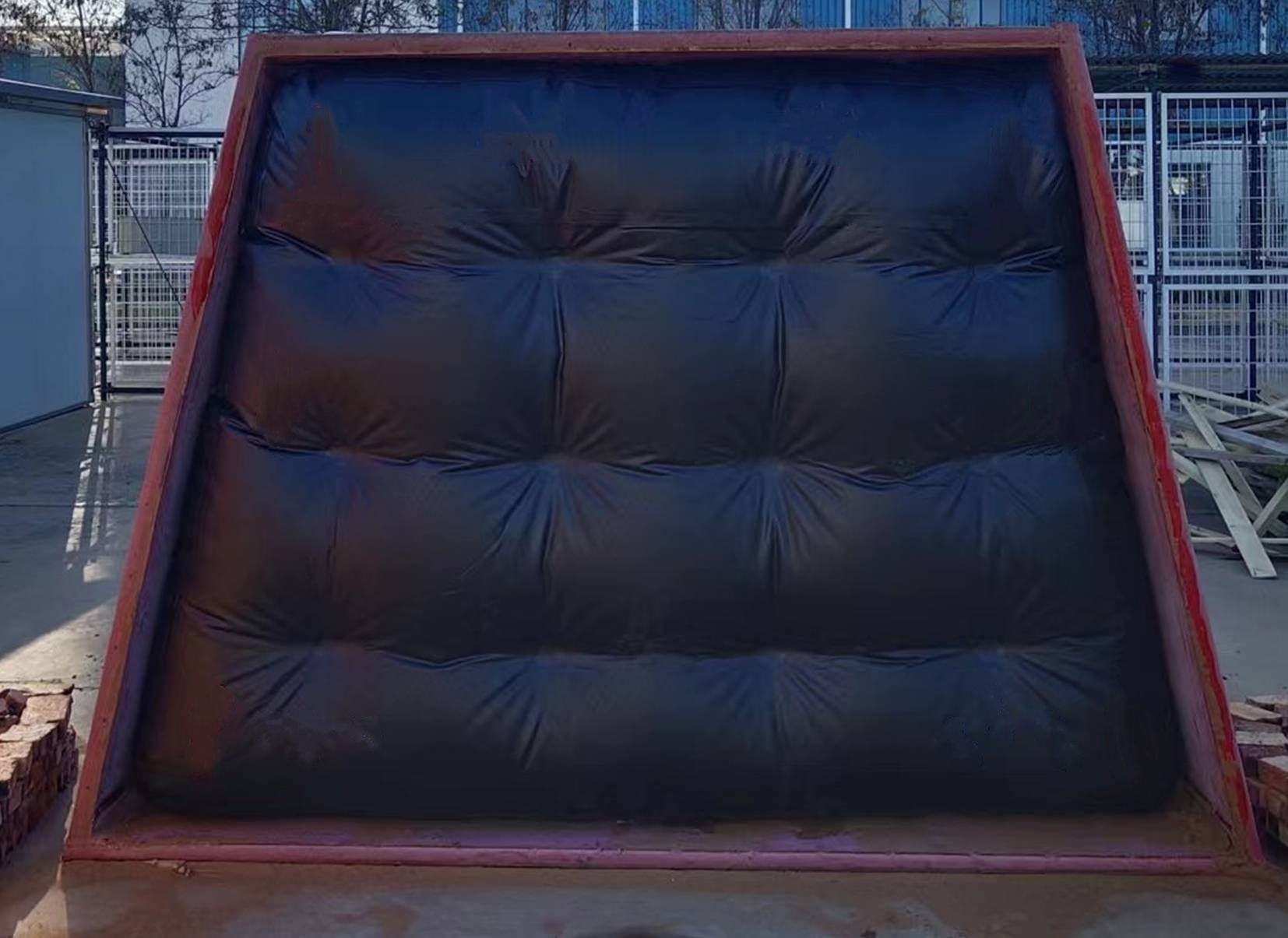 快速密閉氣囊在煤礦和非煤礦山中的應用